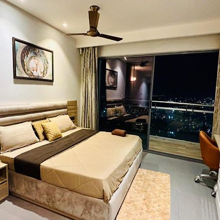 Countryside Luxury Suites - Supernova Noida Nova Deli Exterior foto
