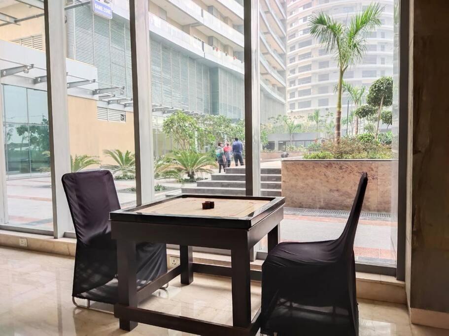 Countryside Luxury Suites - Supernova Noida Nova Deli Exterior foto
